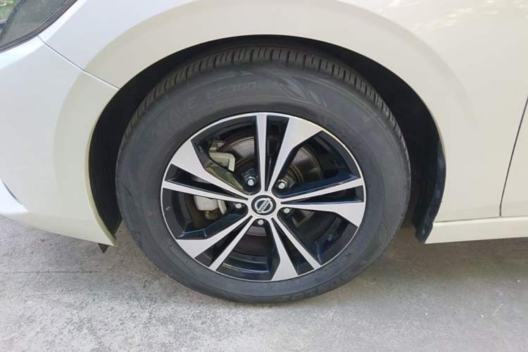 Used Nissan Sylphy 2020 Revised 1.6L XL CVT Enjoyment Edition Exterior 4