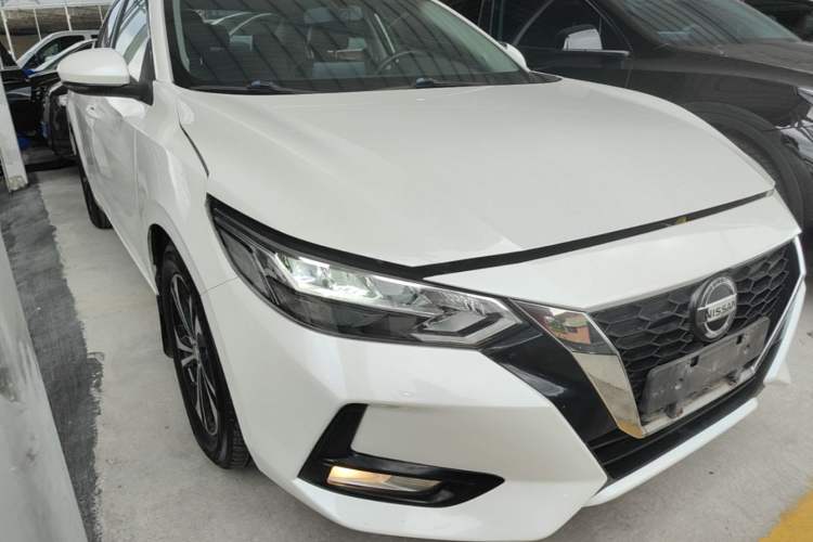 Used Nissan Sylphy 2020 1.6L XL CVT Enjoyment Edition Front Right 45 Deg