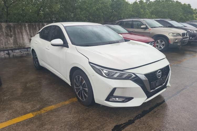 Used Nissan Sylphy 2020 1.6L XE CVT Comfort Edition Front Right 45 Deg