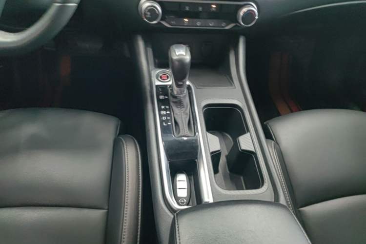 Used Nissan Sylphy 2020 1.6L XL CVT Smart Enjoyment Edition Gear Lever