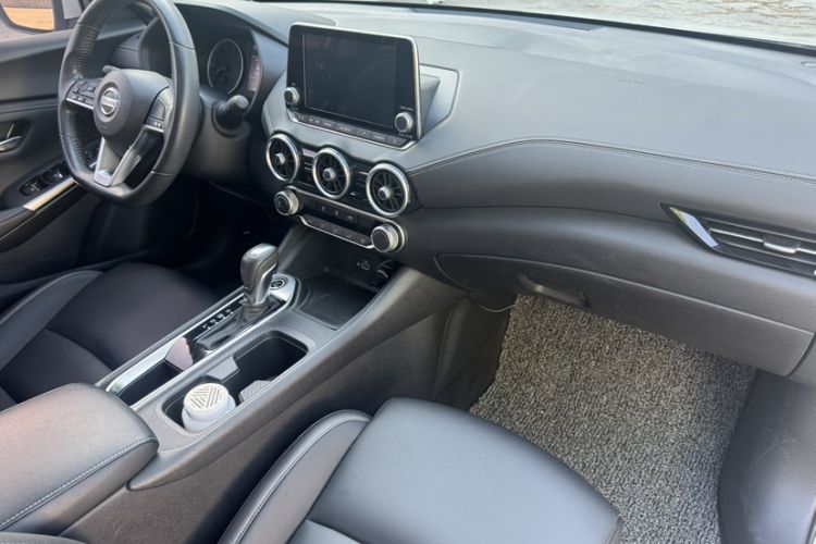 Used Nissan Sylphy 2020 1.6L XL CVT Enjoyment Edition Gear Lever