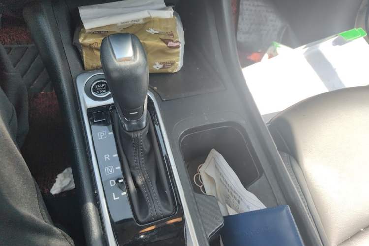 Used Nissan Sylphy 2020 Revised 1.6L XL CVT Enjoyment Edition Gear Lever