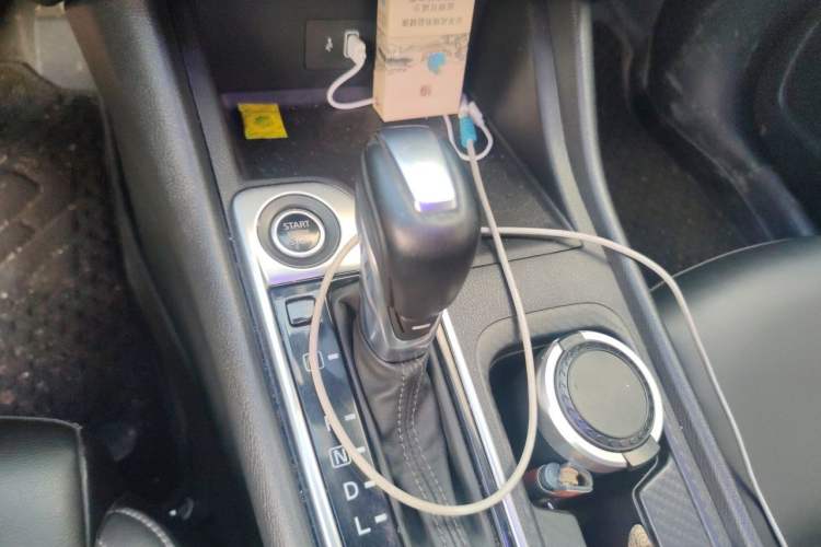 Used Nissan Sylphy 2020 Revised 1.6L XL CVT Enjoyment Edition Gear Lever