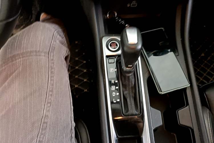 Used Nissan Sylphy 2020 1.6L XL CVT Enjoyment Edition Gear Lever