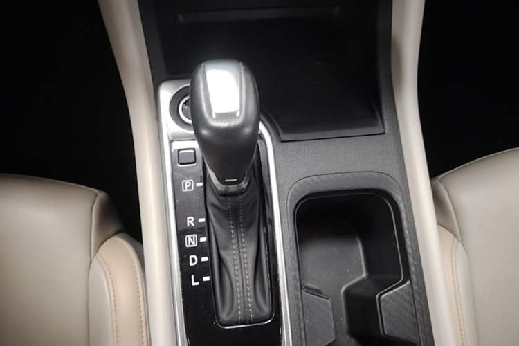 Used Nissan Sylphy 2020 1.6L XL CVT Enjoyment Edition Gear Lever