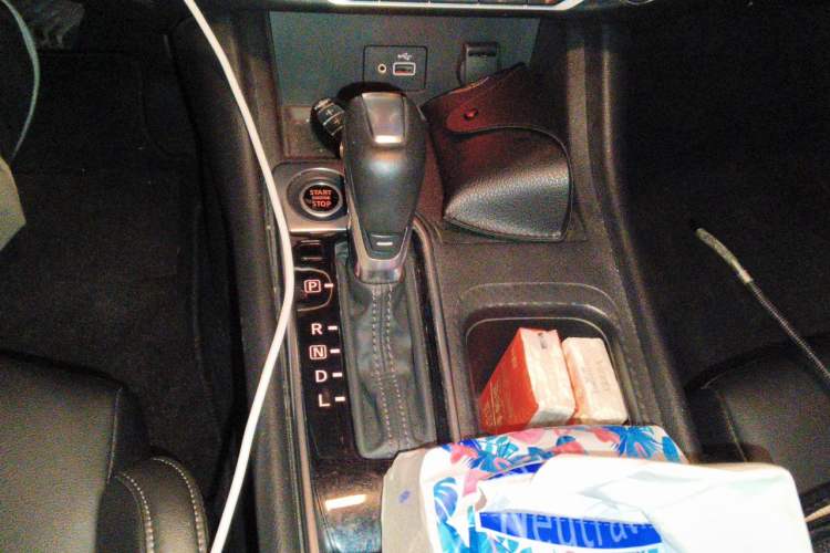 Used Nissan Sylphy 2020 Revised 1.6L XL CVT Enjoyment Edition Gear Lever