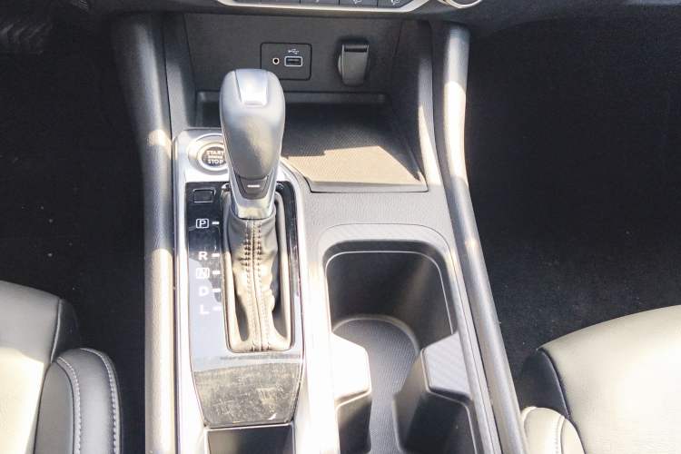 Used Nissan Sylphy 2020 1.6L XL CVT Enjoyment Edition Gear Lever
