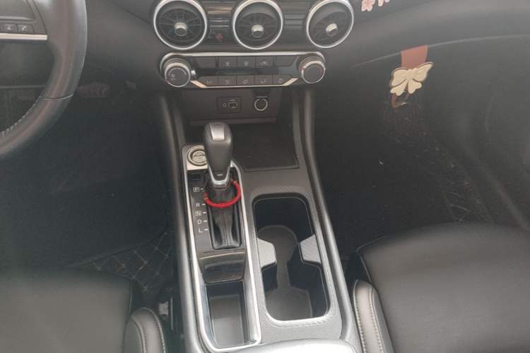 Used Nissan Sylphy 2020 1.6L XL CVT Enjoyment Edition Gear Lever