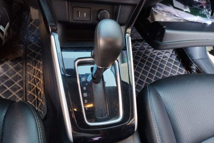 Used Nissan Sylphy 2020 Revised 1.6L XE CVT Comfort Edition Gear Lever