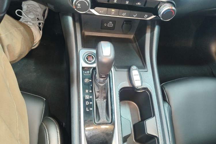 Used Nissan Sylphy 2020 1.6L XL CVT Enjoyment Edition Gear Lever