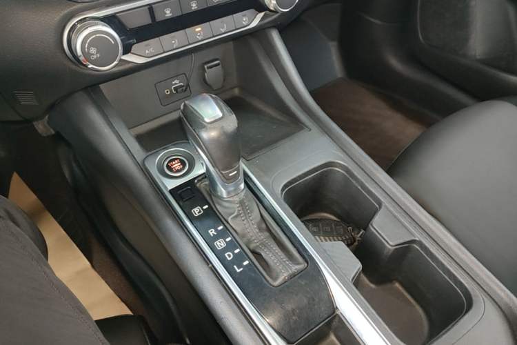 Used Nissan Sylphy 2020 1.6L XL CVT Enjoyment Edition Gear Lever
