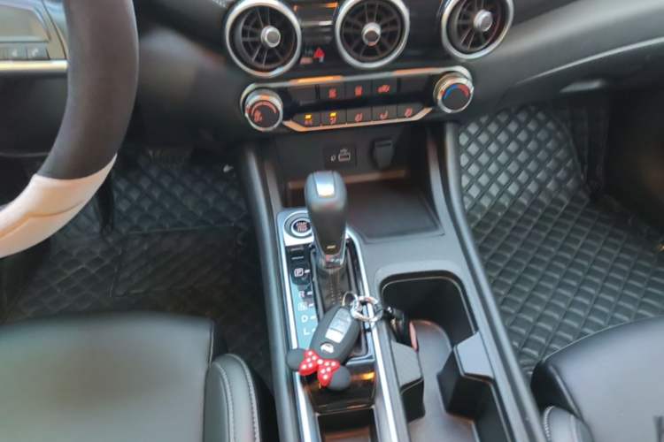 Used Nissan Sylphy 2020 Revised 1.6L XL CVT Enjoyment Edition Gear Lever