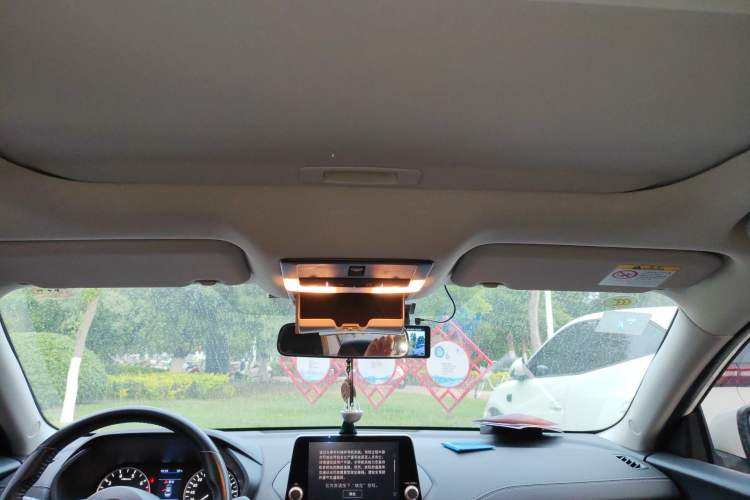 Used Nissan Sylphy 2020 Revised 1.6L XL CVT Enjoyment Edition Headliner