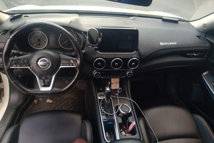 Used Nissan Sylphy 2020 Revised 1.6L XL CVT Enjoyment Edition Headliner