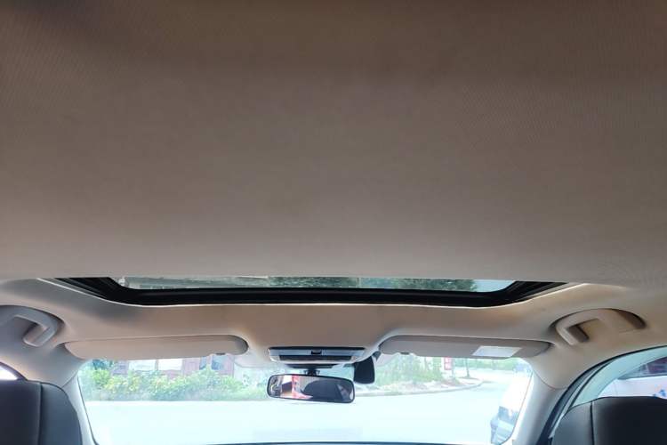 Used Nissan Sylphy 2020 Revised Version 1.6L XL CVT Smart Enjoyment Edition Headliner
