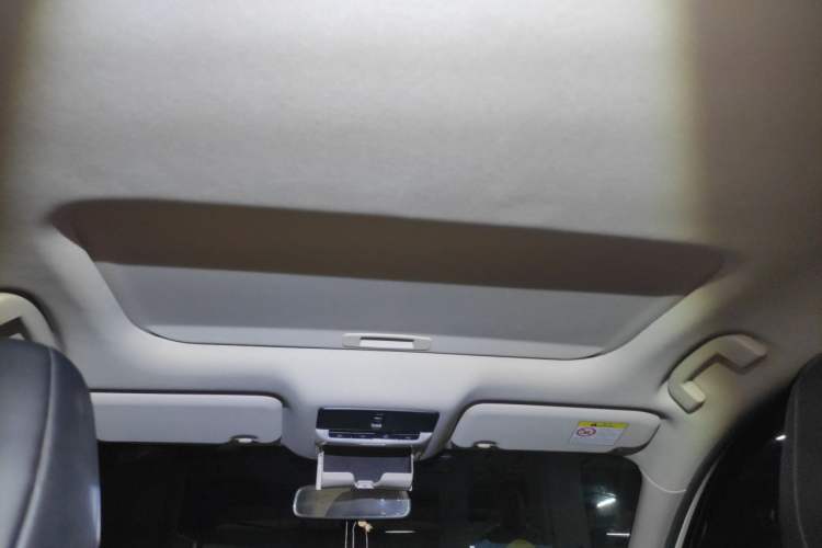 Used Nissan Sylphy 2020 Revised 1.6L XL CVT Enjoyment Edition Headliner
