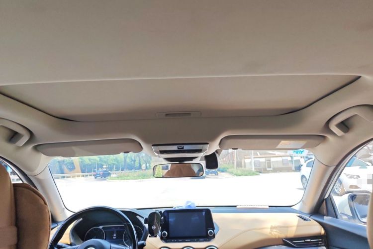 Used Nissan Sylphy 2020 1.6L TOP CVT Luxury Edition Headliner