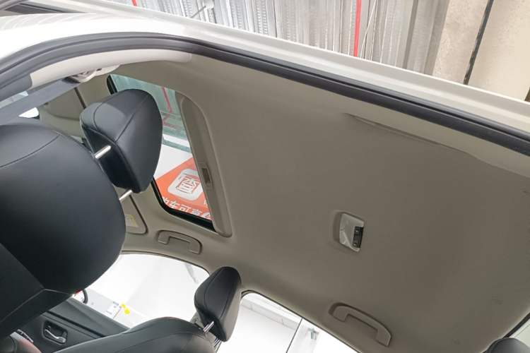 Used Nissan Sylphy 2020 Revised Version 1.6L XL CVT Smart Enjoyment Edition Headliner