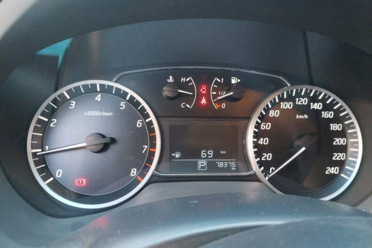 Used Nissan Sylphy 2020 Revised 1.6L XE CVT Comfort Edition Instrument Cluster