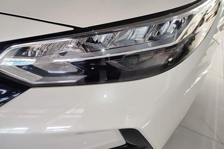 Used Nissan Sylphy 2020 1.6L XL CVT Enjoyment Edition Left Front Headlight