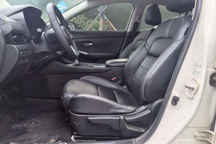 Used Nissan Sylphy 2020 Revised 1.6L XL CVT Enjoyment Edition Left Front Seat