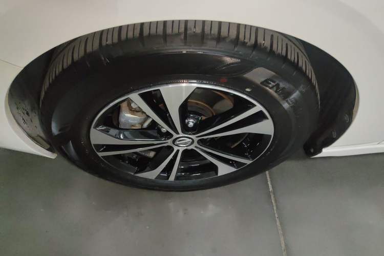 Used Nissan Sylphy 2020 1.6L XL CVT Enjoyment Edition Left Front Wheel Hub