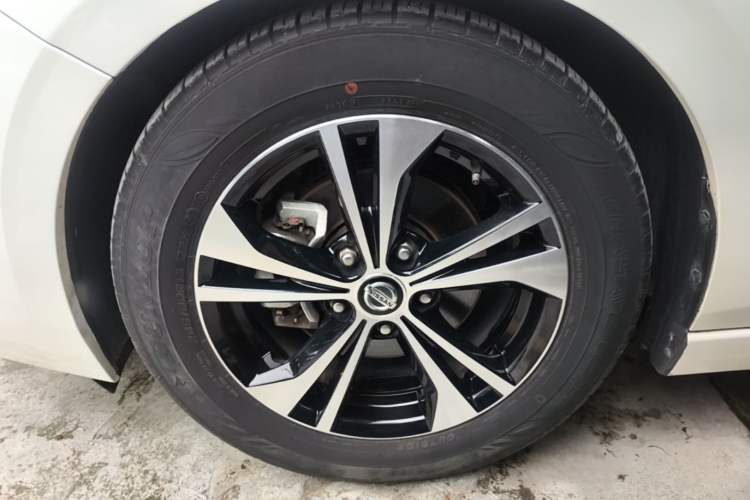 Used Nissan Sylphy 2020 1.6L XL CVT Smart Enjoyment Edition Left Front Wheel Hub