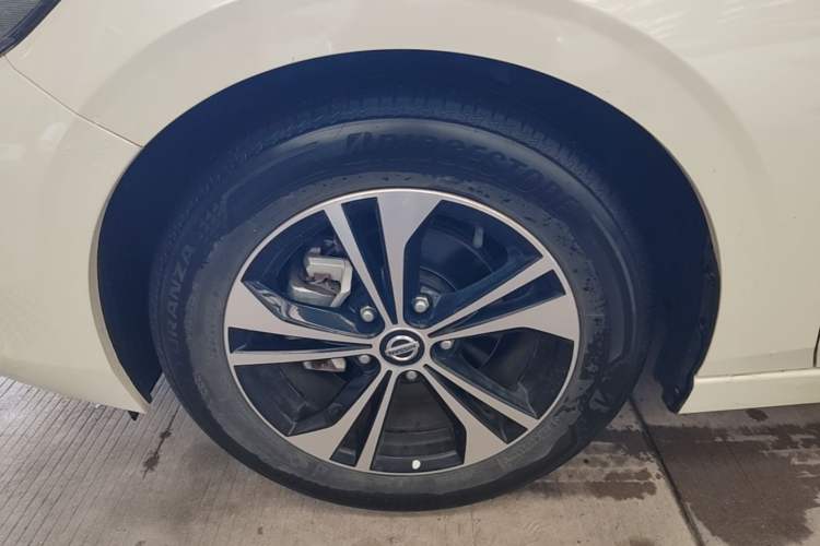 Used Nissan Sylphy 2020 1.6L XL CVT Enjoyment Edition Left Front Wheel Hub