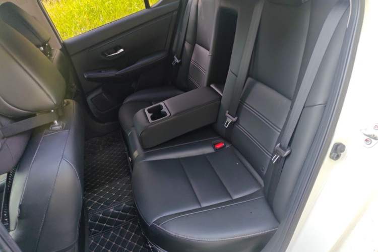 Used Nissan Sylphy 2020 Revised 1.6L XL CVT Enjoyment Edition Left Rear Seat