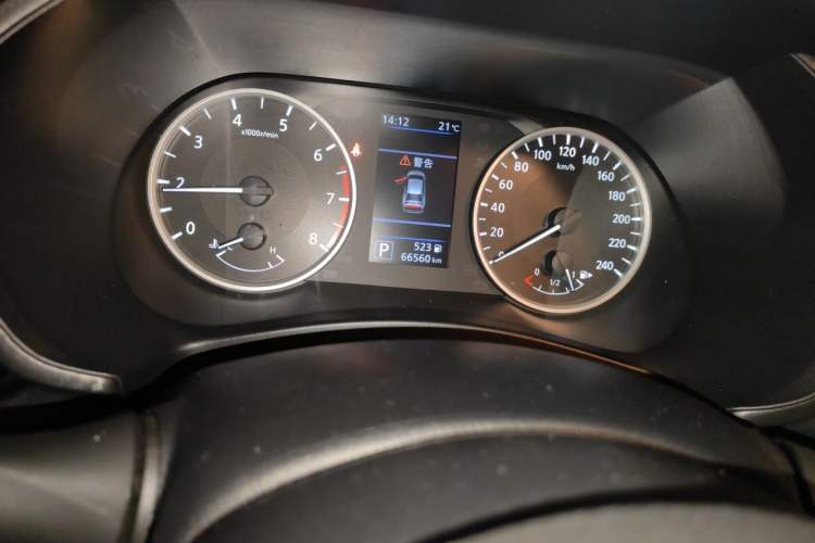 Used Nissan Sylphy 2020 1.6L XL CVT Enjoyment Edition Odometer Close Up