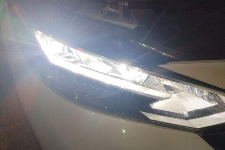 Used Nissan Sylphy 2020 1.6L XL CVT Enjoyment Edition Right Front Headlight