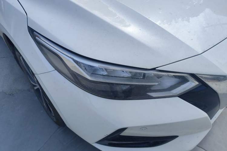 Used Nissan Sylphy 2020 Revised Version 1.6L XL CVT Smart Enjoyment Edition Right Front Headlight