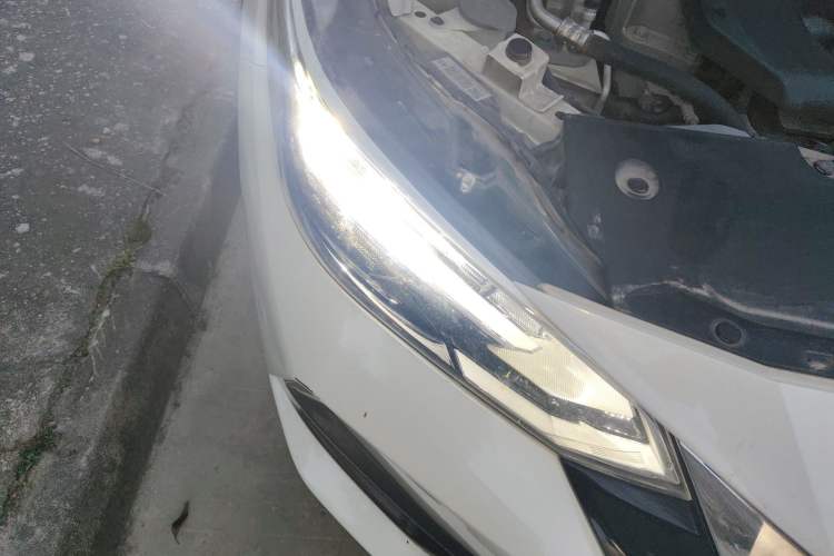 Used Nissan Sylphy 2020 1.6L XL CVT Enjoyment Edition Right Front Headlight