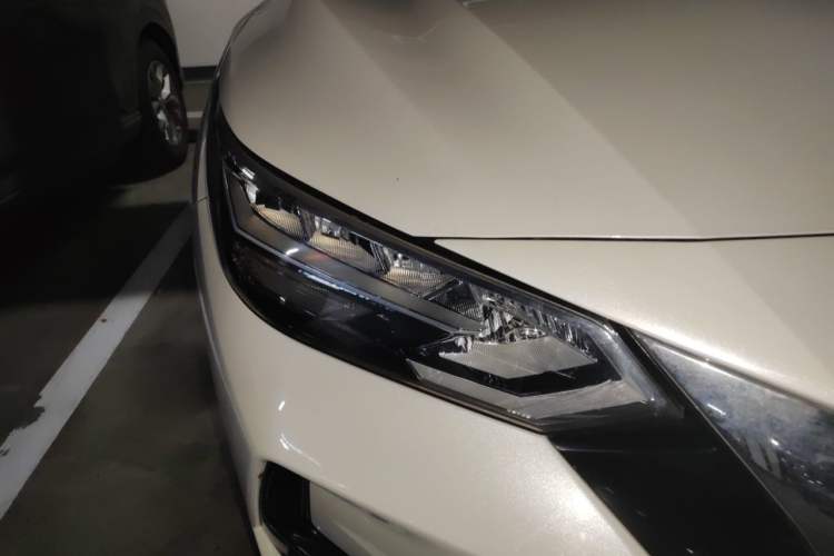 Used Nissan Sylphy 2020 1.6L XL CVT Enjoyment Edition Right Front Headlight