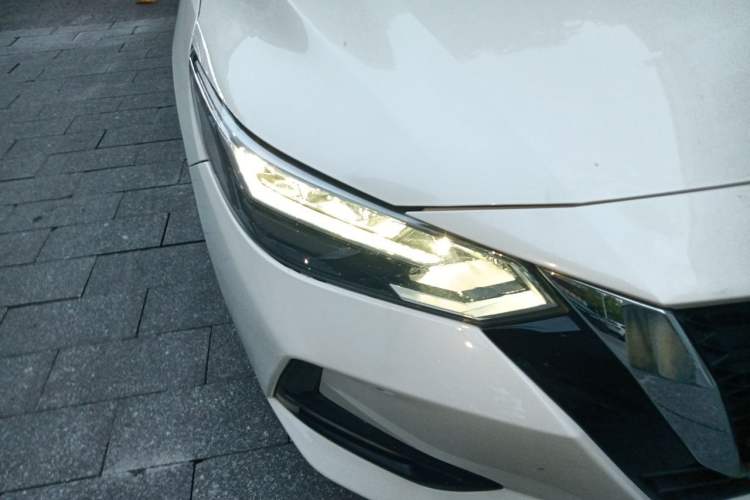 Used Nissan Sylphy 2020 Revised 1.6L XL CVT Enjoyment Edition Right Front Headlight