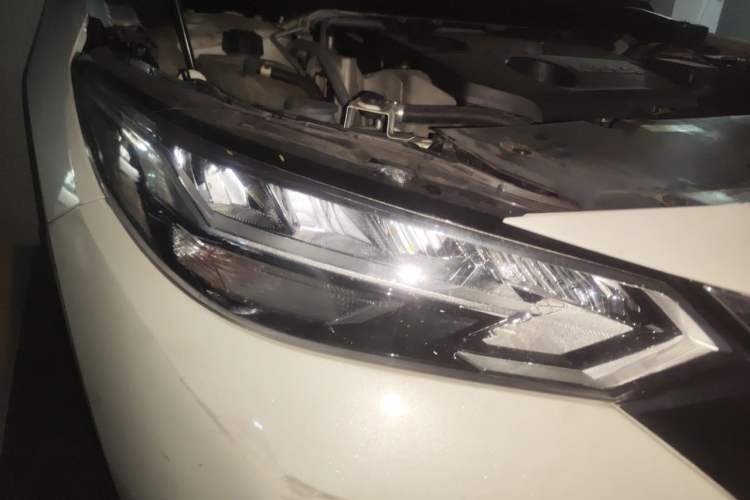 Used Nissan Sylphy 2020 1.6L XL CVT Enjoyment Edition Right Front Headlight