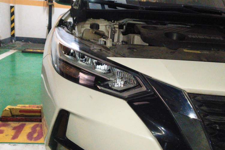 Used Nissan Sylphy 2020 Revised 1.6L XL CVT Enjoyment Edition Right Front Headlight