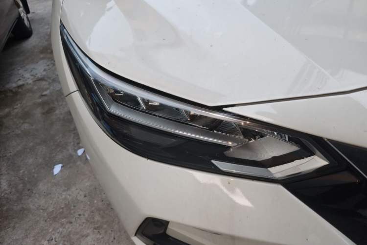 Used Nissan Sylphy 2020 1.6L TOP CVT Luxury Edition Right Front Headlight