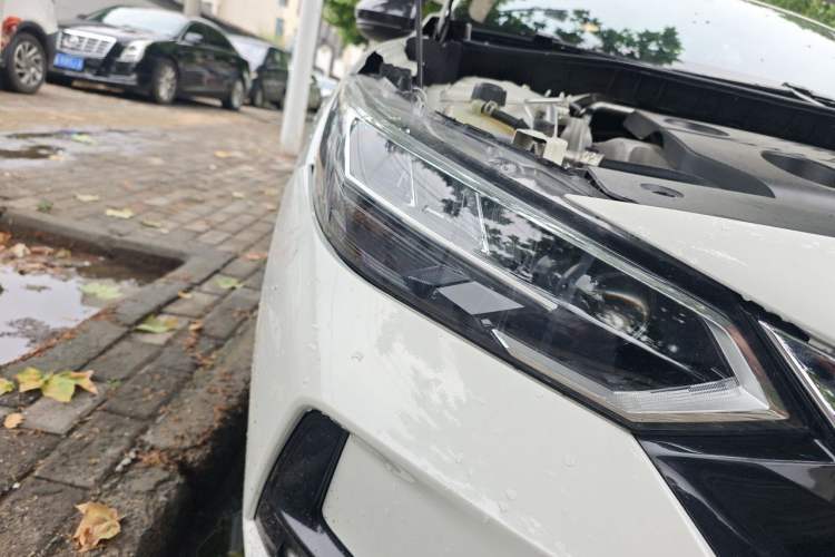 Used Nissan Sylphy 2020 1.6L XL CVT Enjoyment Edition Right Front Headlight