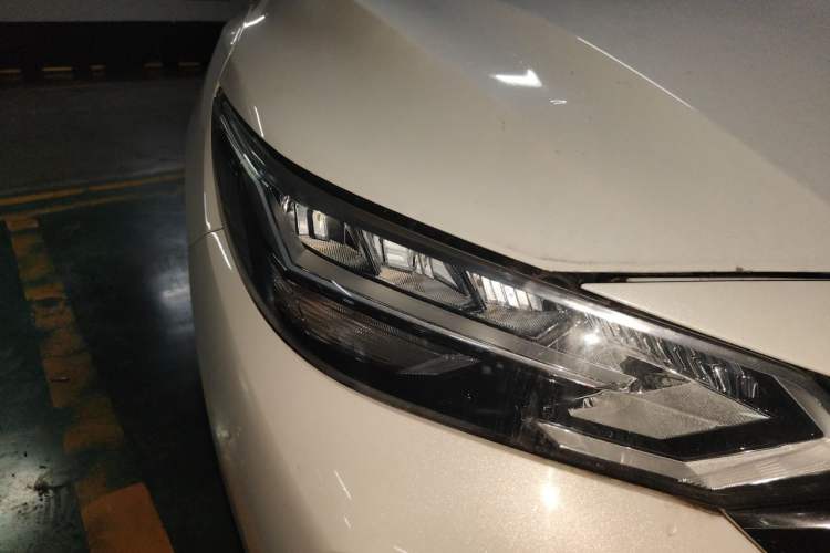 Used Nissan Sylphy 2020 1.6L XL CVT Enjoyment Edition Right Front Headlight