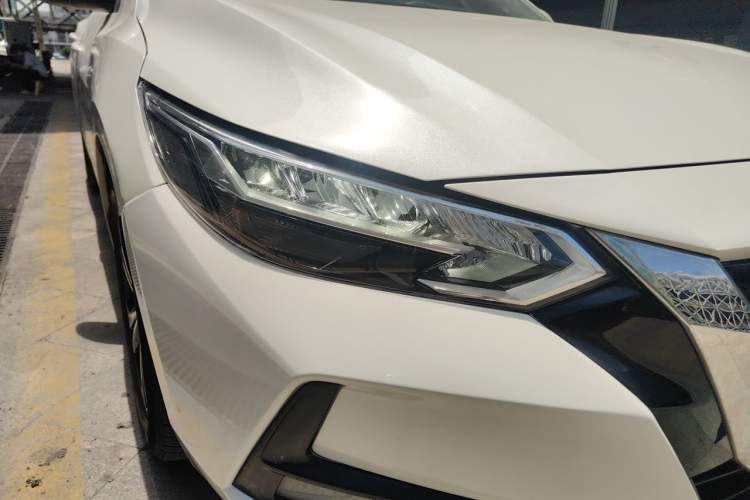 Used Nissan Sylphy 2020 1.6L XL CVT Enjoyment Edition Right Front Headlight