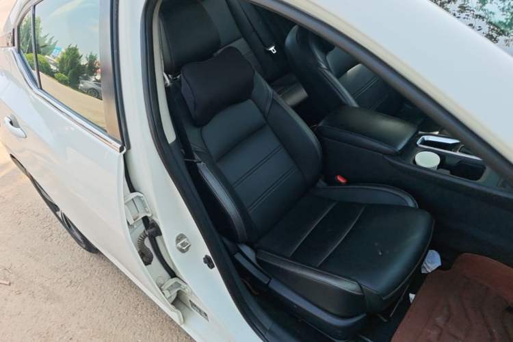 Used Nissan Sylphy 2020 1.6L XL CVT Enjoyment Edition Right Front Seat