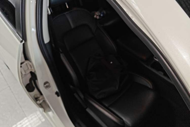 Used Nissan Sylphy 2020 1.6L XL CVT Enjoyment Edition Right Front Seat