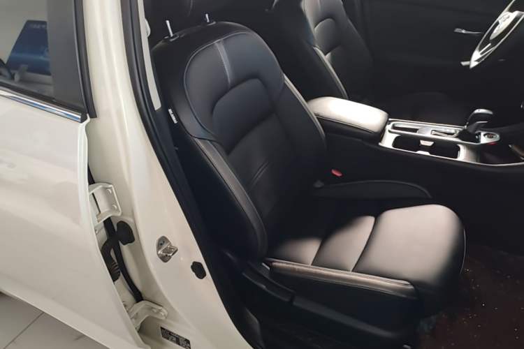 Used Nissan Sylphy 2020 1.6L XL CVT Enjoyment Edition Right Front Seat