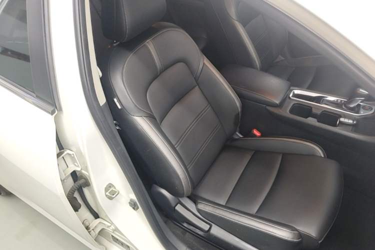 Used Nissan Sylphy 2020 1.6L XL CVT Enjoyment Edition Right Front Seat