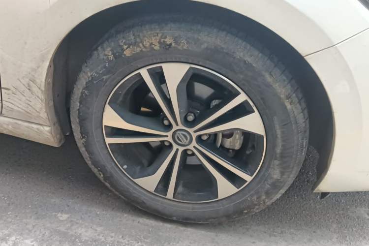 Used Nissan Sylphy 2020 Revised Version 1.6L XL CVT Smart Enjoyment Edition Right Front Wheel Hub