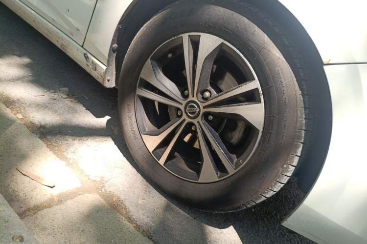 Used Nissan Sylphy 2020 1.6L XL CVT Enjoyment Edition Right Front Wheel Hub