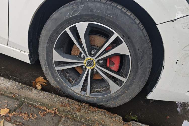 Used Nissan Sylphy 2020 1.6L XL CVT Enjoyment Edition Right Front Wheel Hub