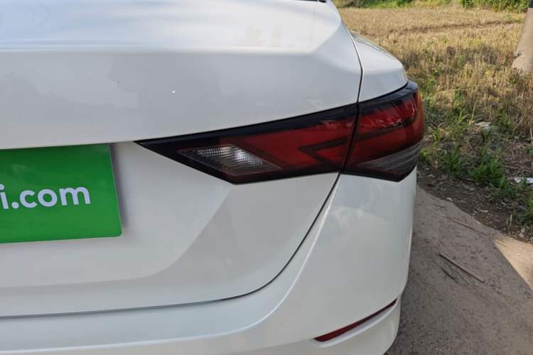 Used Nissan Sylphy 2020 1.6L XL CVT Enjoyment Edition Right Rear Taillight