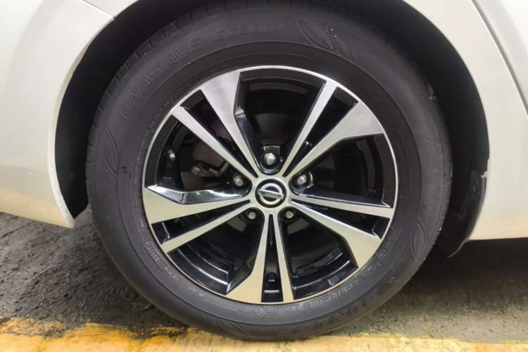 Used Nissan Sylphy 2020 1.6L XL CVT Smart Enjoyment Edition Right Rear Wheel Hub